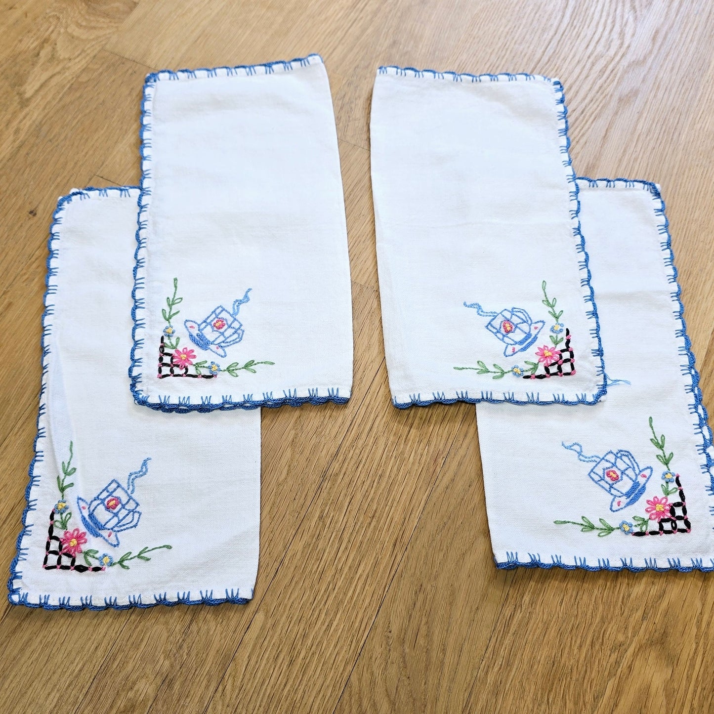 Set of 4: 9.5" x 9.5" Vintage Embroidered Coffee Tea Napkins