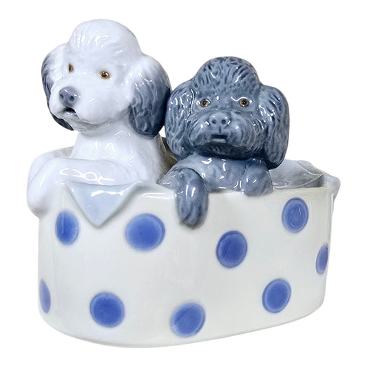 LLADRO NAO # 1082 Poodles Puppies In A Basket With Dots Retired