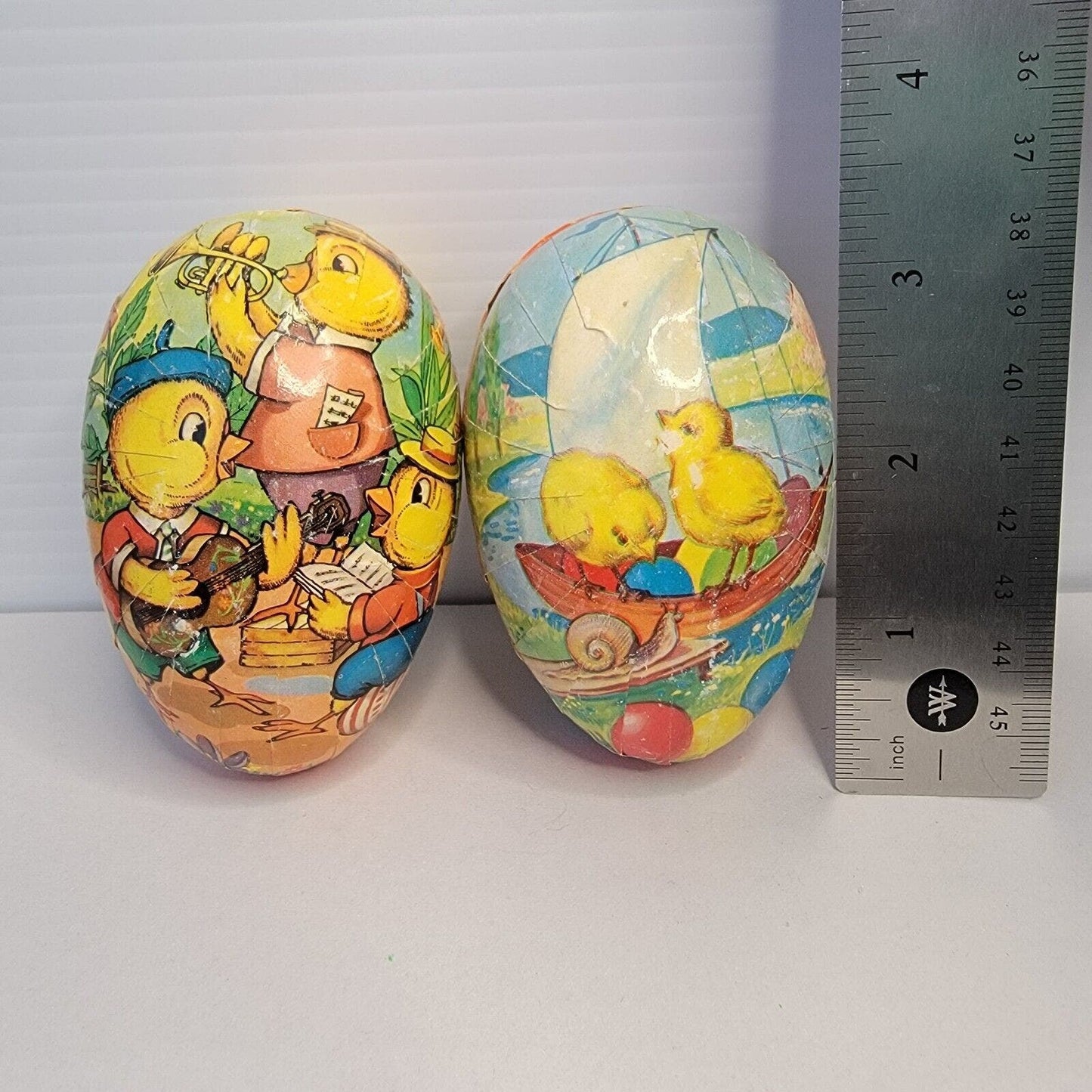 Lot of 2 Vintage GERMAN PAPER EASTER EGGS 3.5" Erzgebirge Mache Germany Antique