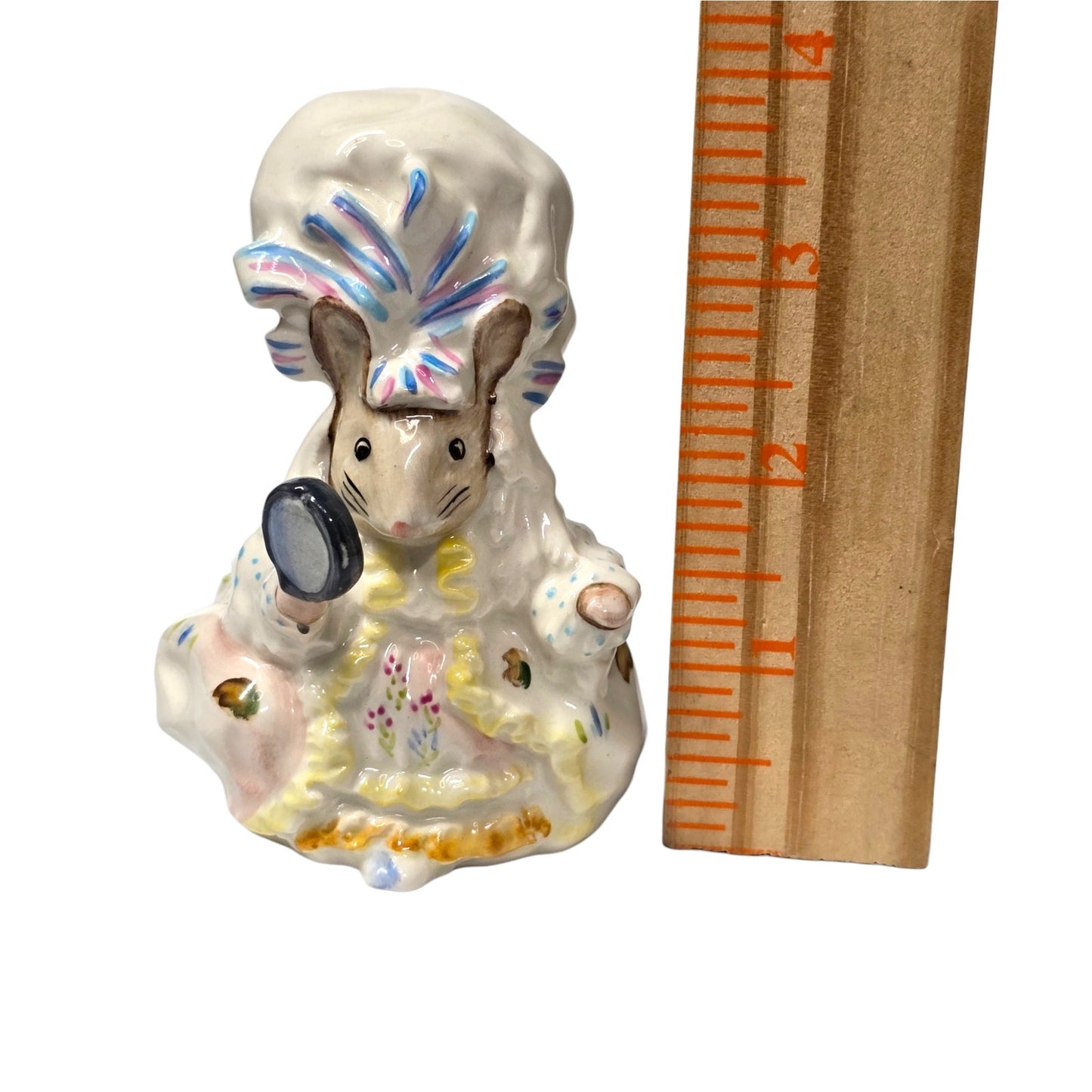 Beswick Beatrix Potter Lady Mouse Tailor of Gloucester Figurine Magnifying Glass