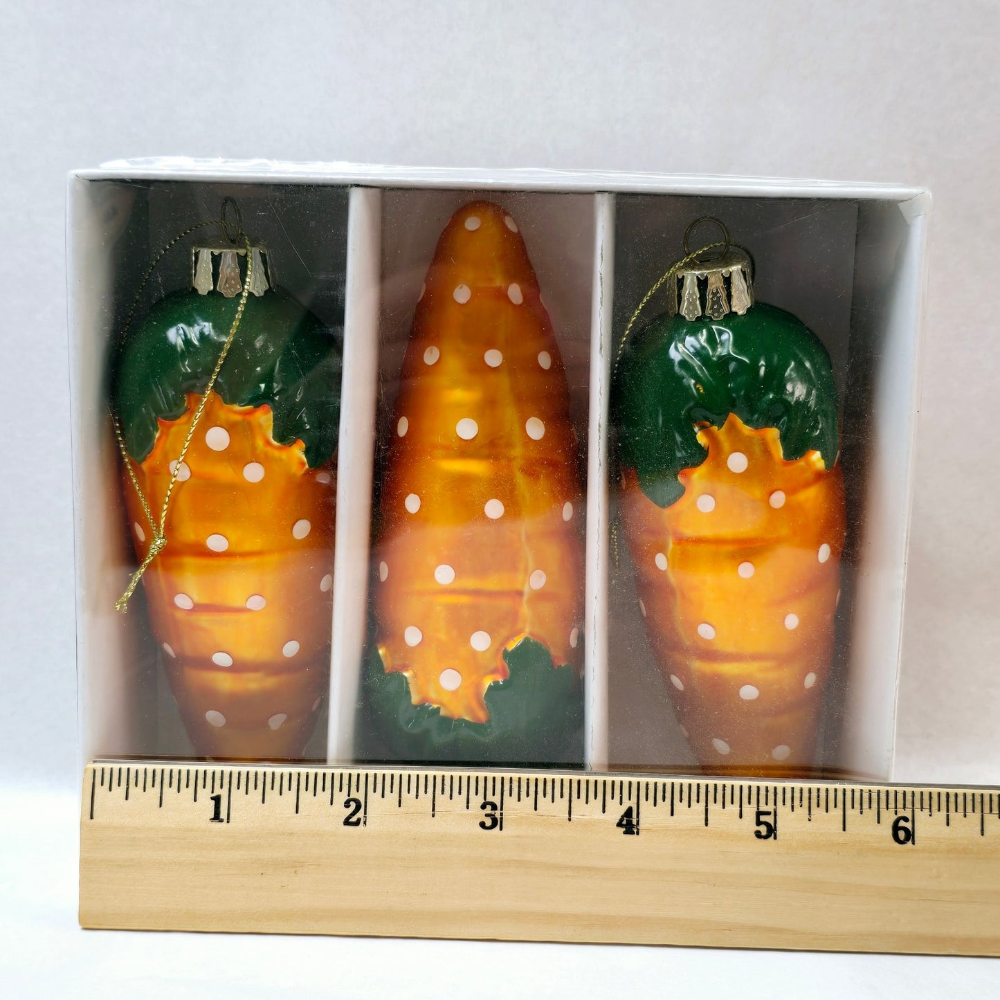 Set of 3 Blown Glass Carrot Ornaments, New in Box