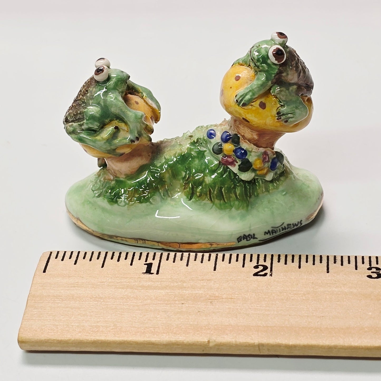 Basil Matthews Figurine Frogs on Mushrooms Vtg Studio Sculpture England Signed