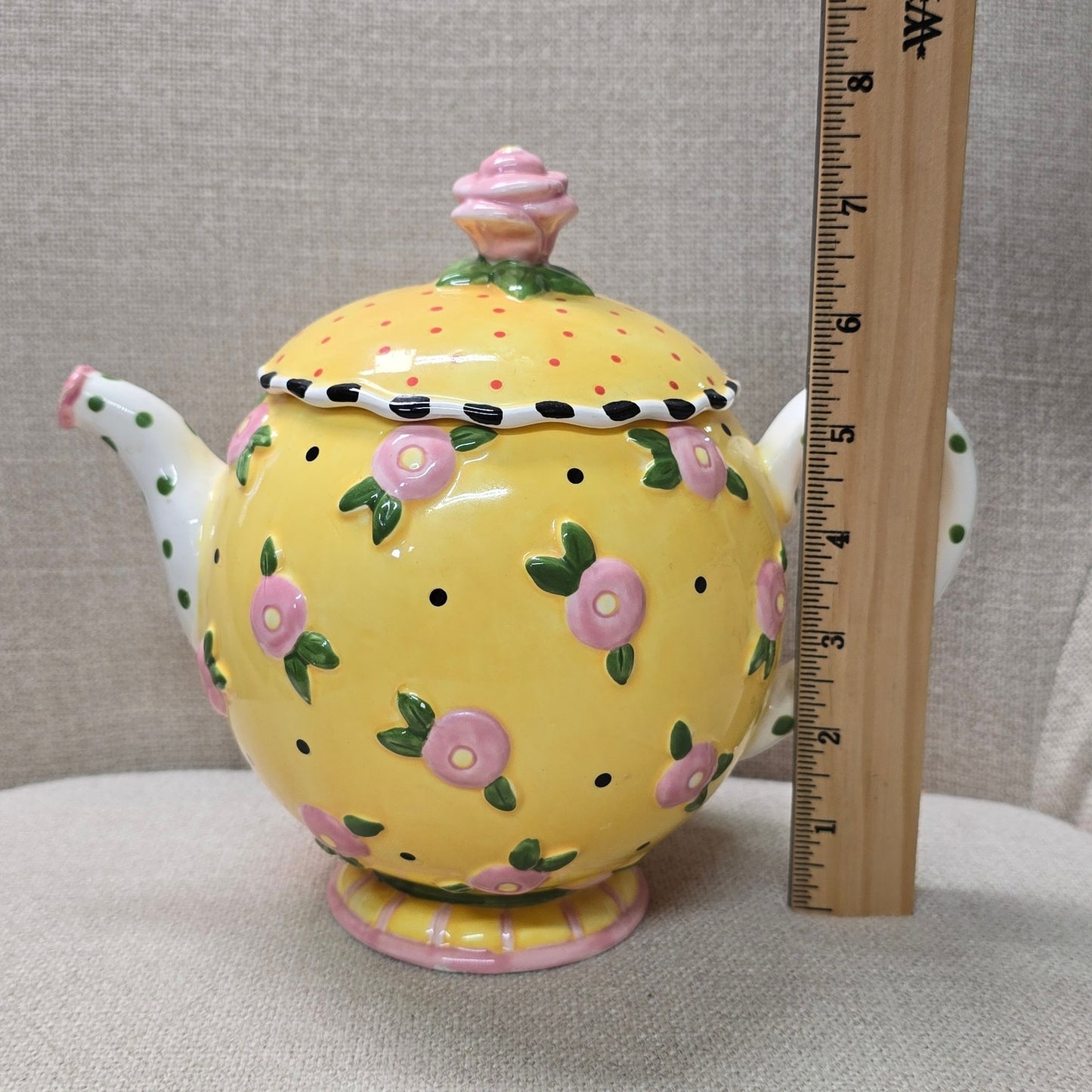 AS IS VTG 1997 ME Mary Engelbreit Ceramic Teapot, Yellow Pink Flower 8”, Flaw