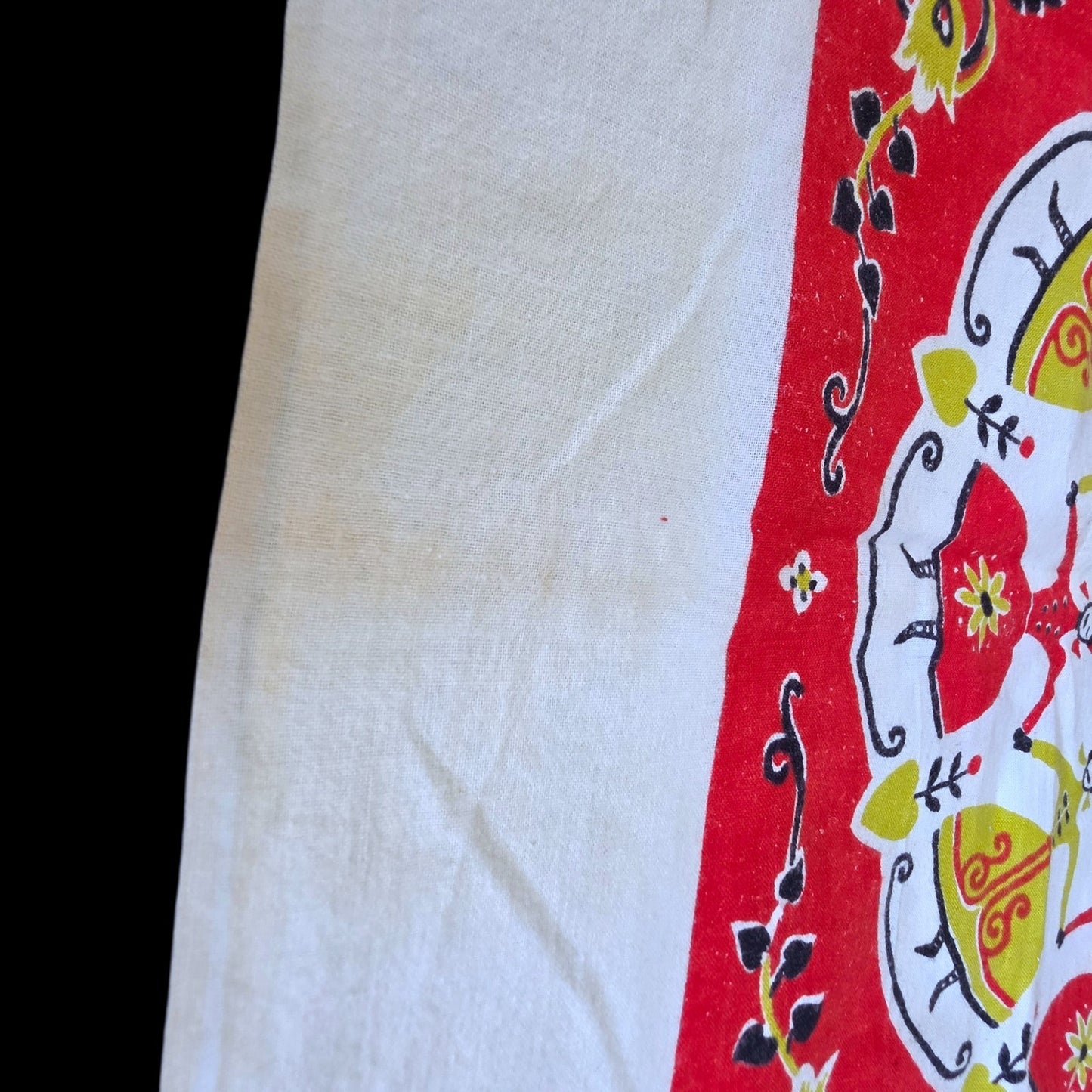 Startex Wonder-Dri Kitchen Towel Vintage Folk Art Dancers Floral Red White