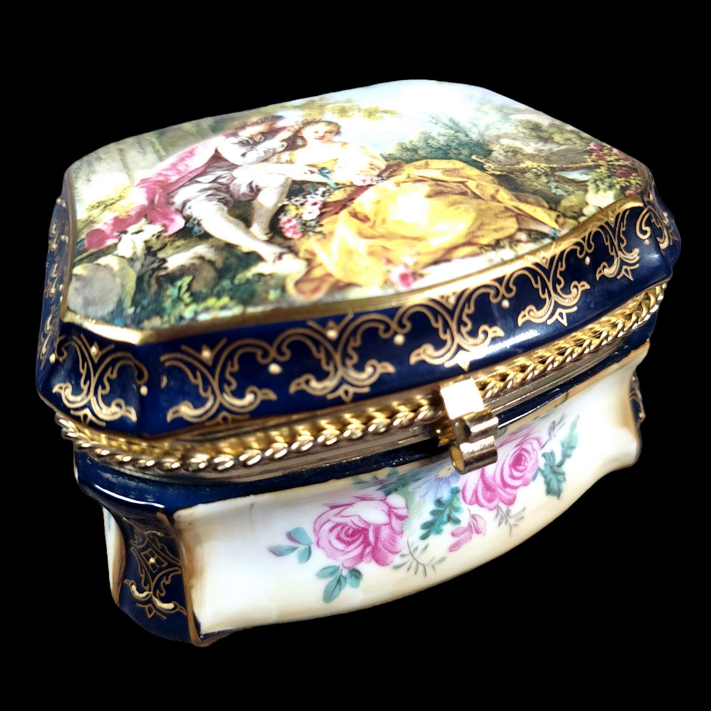 Vintage Porcelain Trinket Box Hand-Painted Courting Coupl3