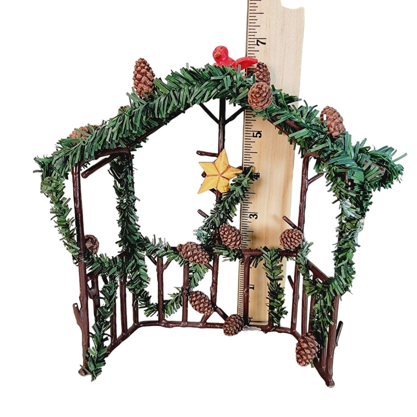 Dept 56 Stags Leap Nativity (Stable Arch Only) Metal Nativity Backdrop, Pinecone