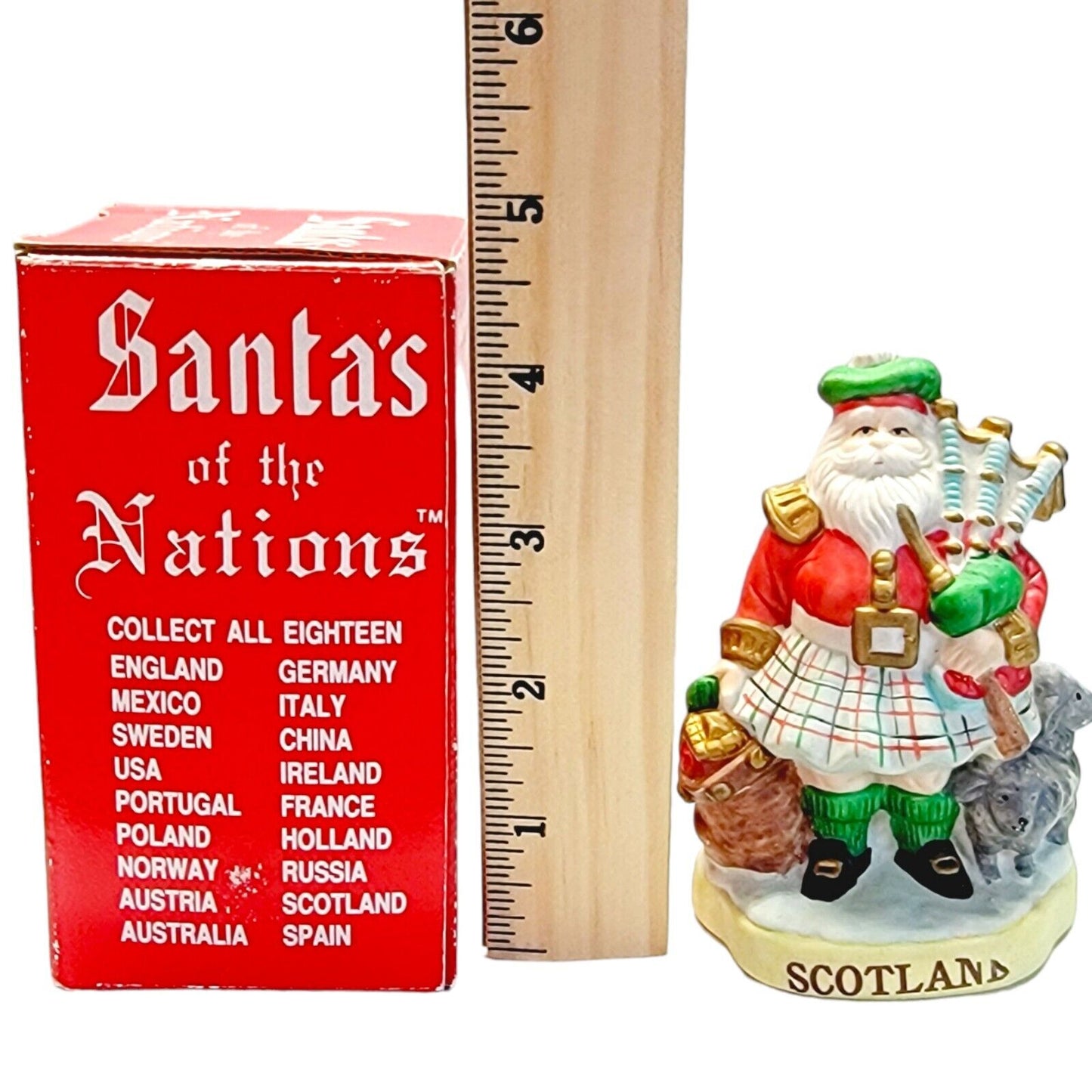 Vintage Santa's of The Nations Porcelain Figurine 1991 Scotland HandPainted FLAW