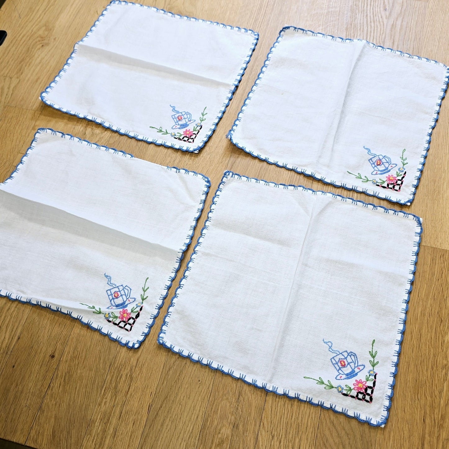 Set of 4: 9.5" x 9.5" Vintage Embroidered Coffee Tea Napkins