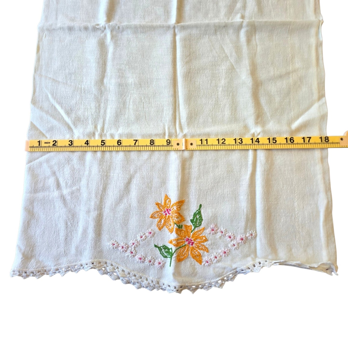 Vintage Embroidered Marigold Daisy Floral Pillowcase Crochet Lace