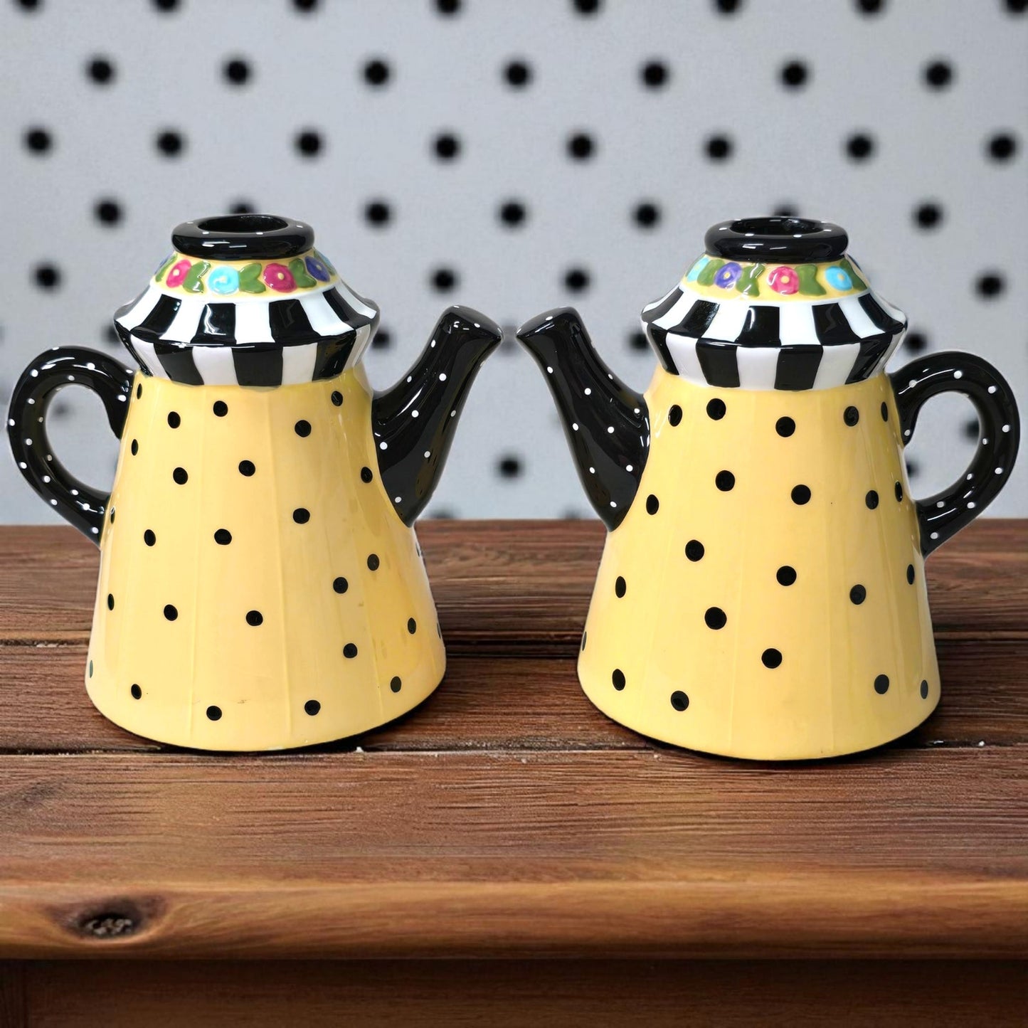 VTG 1998 Mary Engelbreit Yellow & Black Polk-A-Dot Teapot Candle Holders