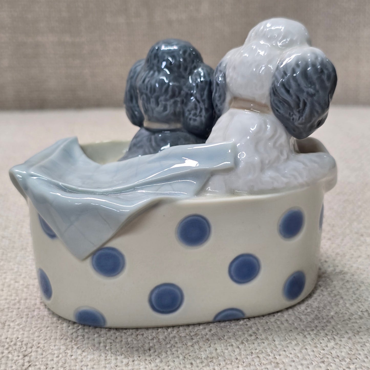 LLADRO NAO # 1082 Poodles Puppies In A Basket With Dots Retired