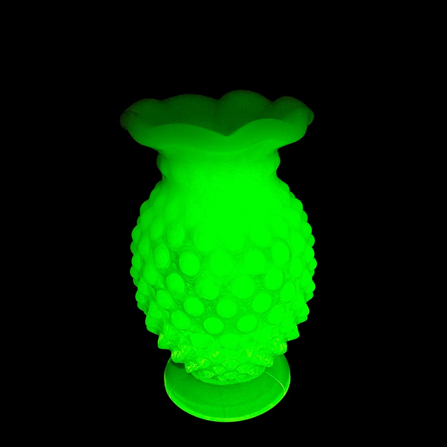 Vtg Fenton Vaseline Opalescent Hobnail Vase 3.75" Topaz Uranium Glass Glows UV