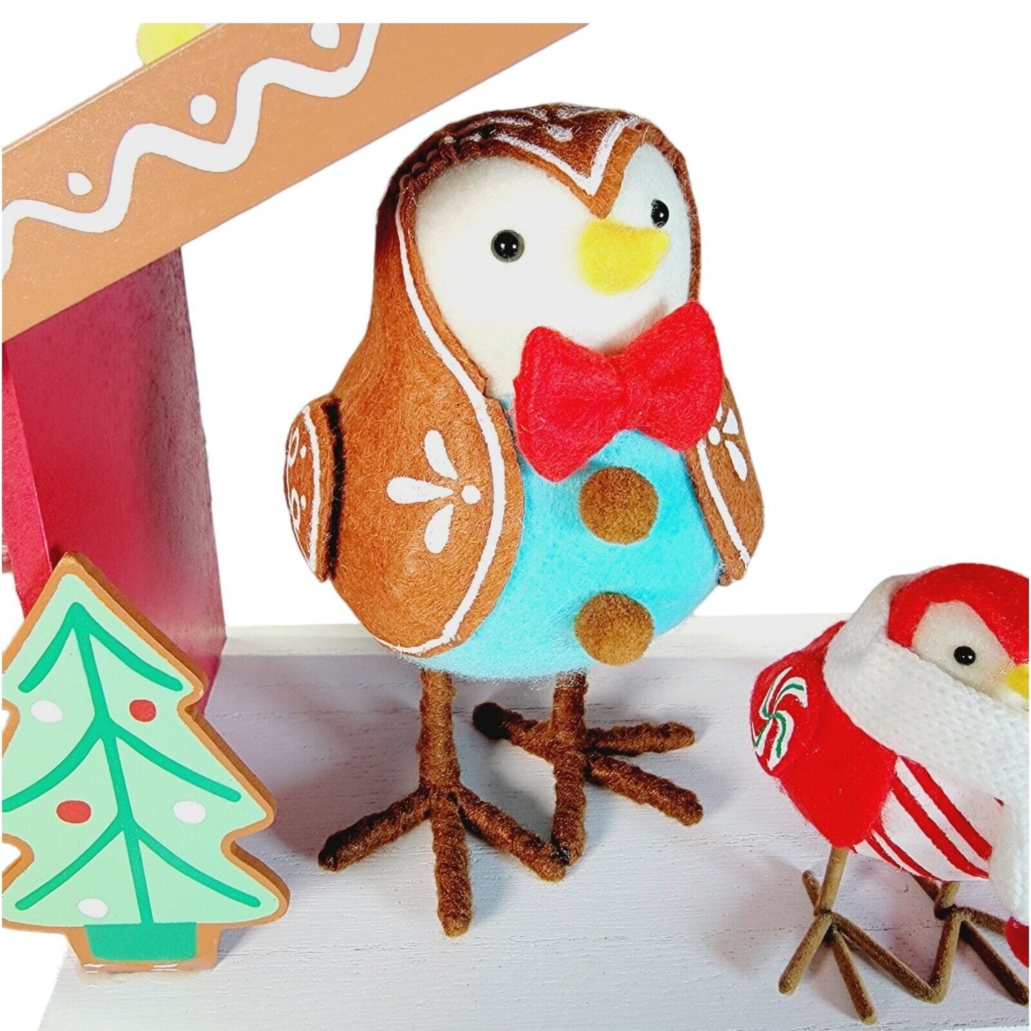 Target Wondershop Featherly Friends Gingerbread House Birds 4pc Set 2023 Christmas NEW