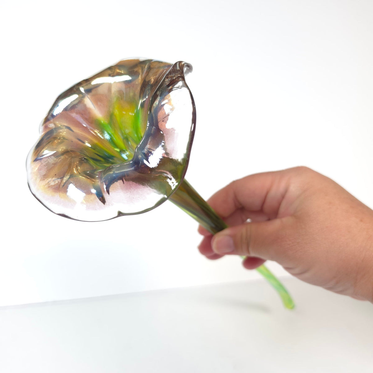 Vintage Art Glass Calla Lily Flower Long Green Stem Purple Pink Bloom 12 Inch