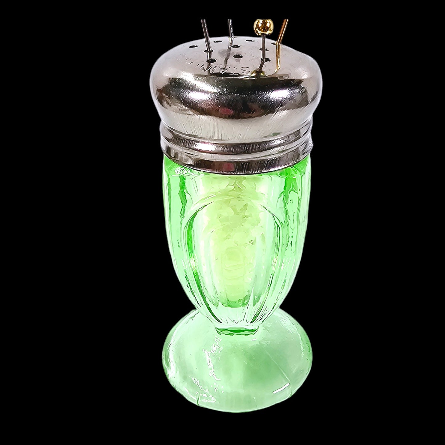 Green Uranium Glass Salt Shaker Stick Pin Display, 4 Pins, Skull, Glowy, Sparkles, 5.5" H with Pins