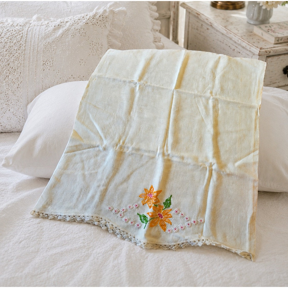Vintage Embroidered Marigold Daisy Floral Pillowcase Crochet Lace