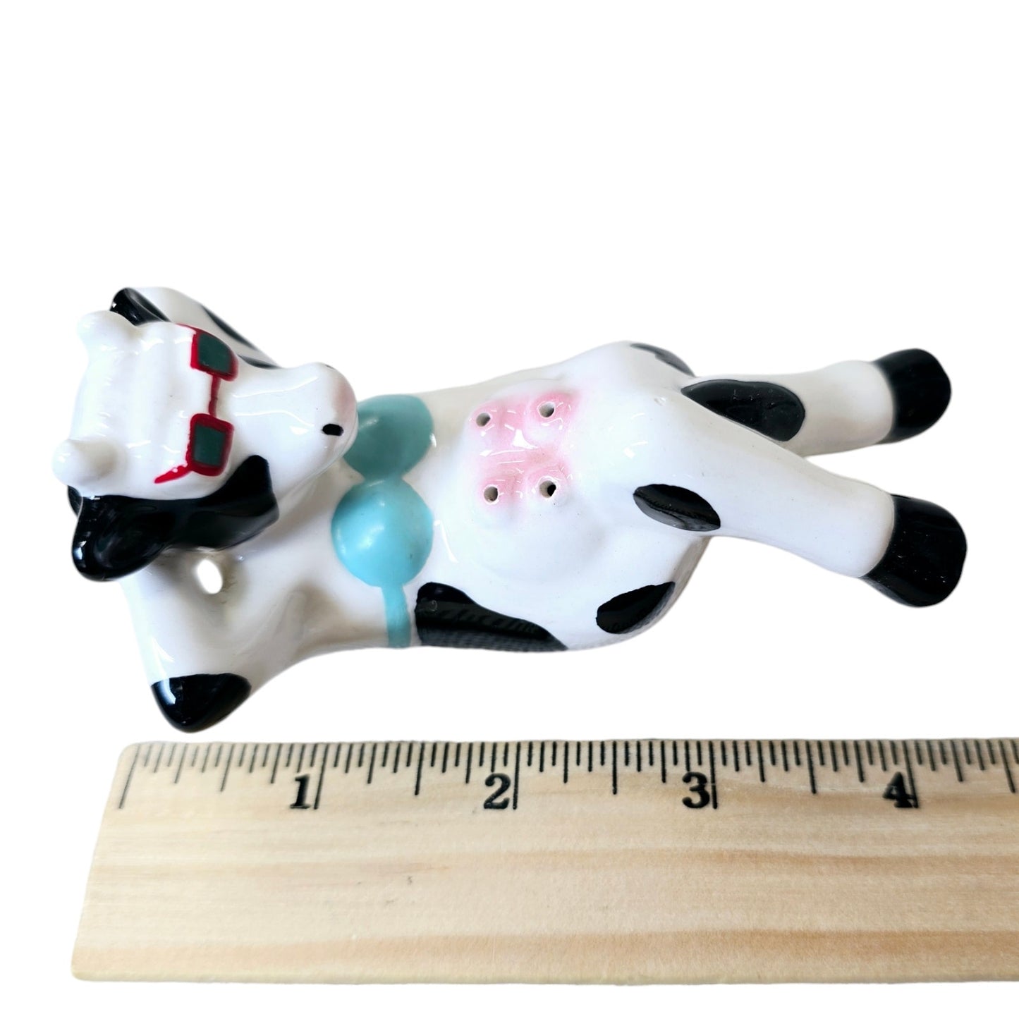 Sun Bathing Cow LIVE-CRAFTED SHAKER + 3 PINS Join me LIVE to give Input, or Give me Creative Freedom! Farm