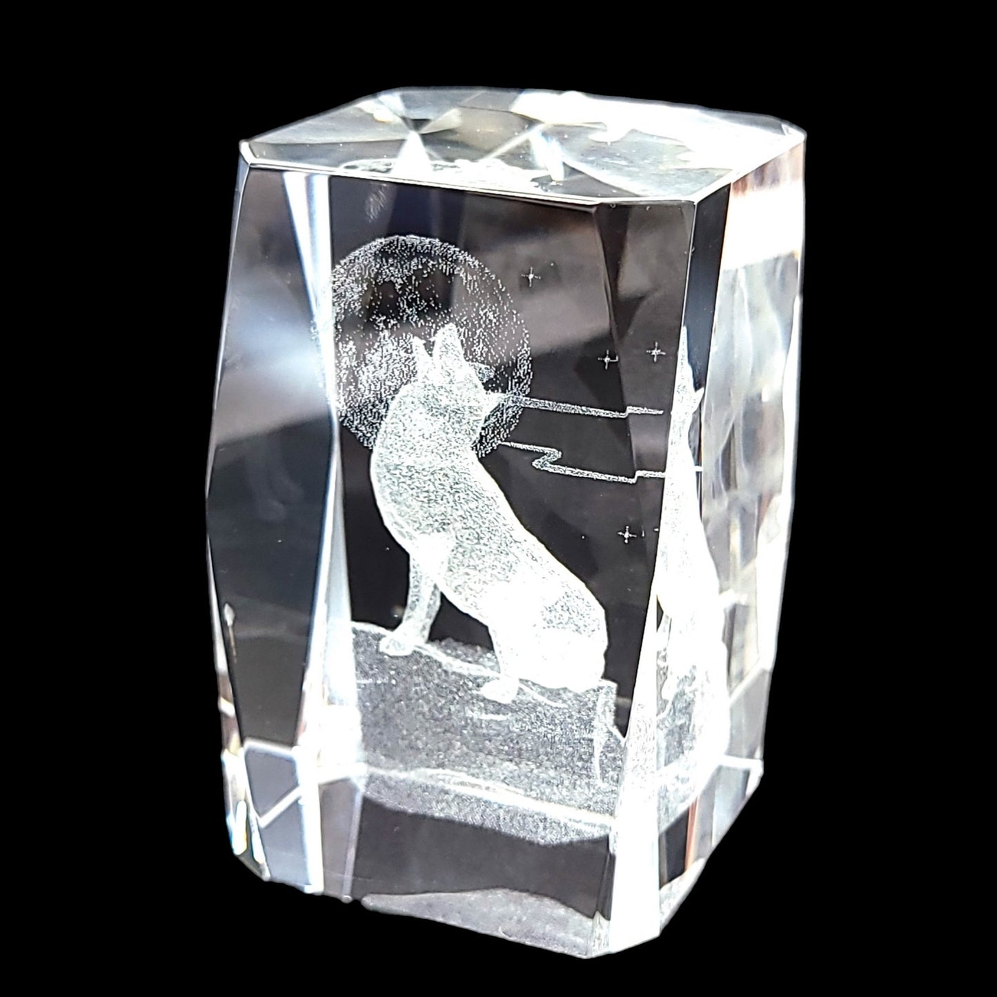 3D Laser Etched Wolf Howling at Moon Crystal Paperweight in Box 3 x 2 x 2" Original Box