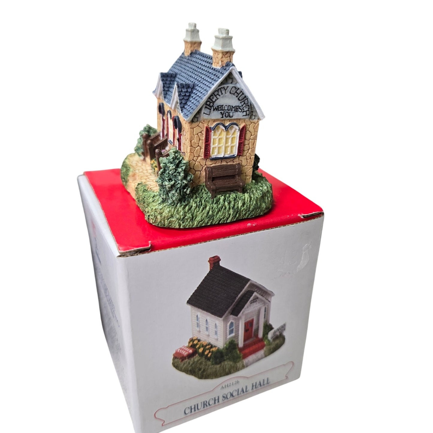 Liberty Falls Americana Collection Village Lot 6 Miniature Social Buildings Box