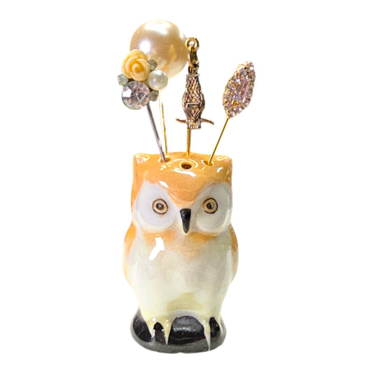 Lusterware Owl Shaker with 4 Handmade Pins