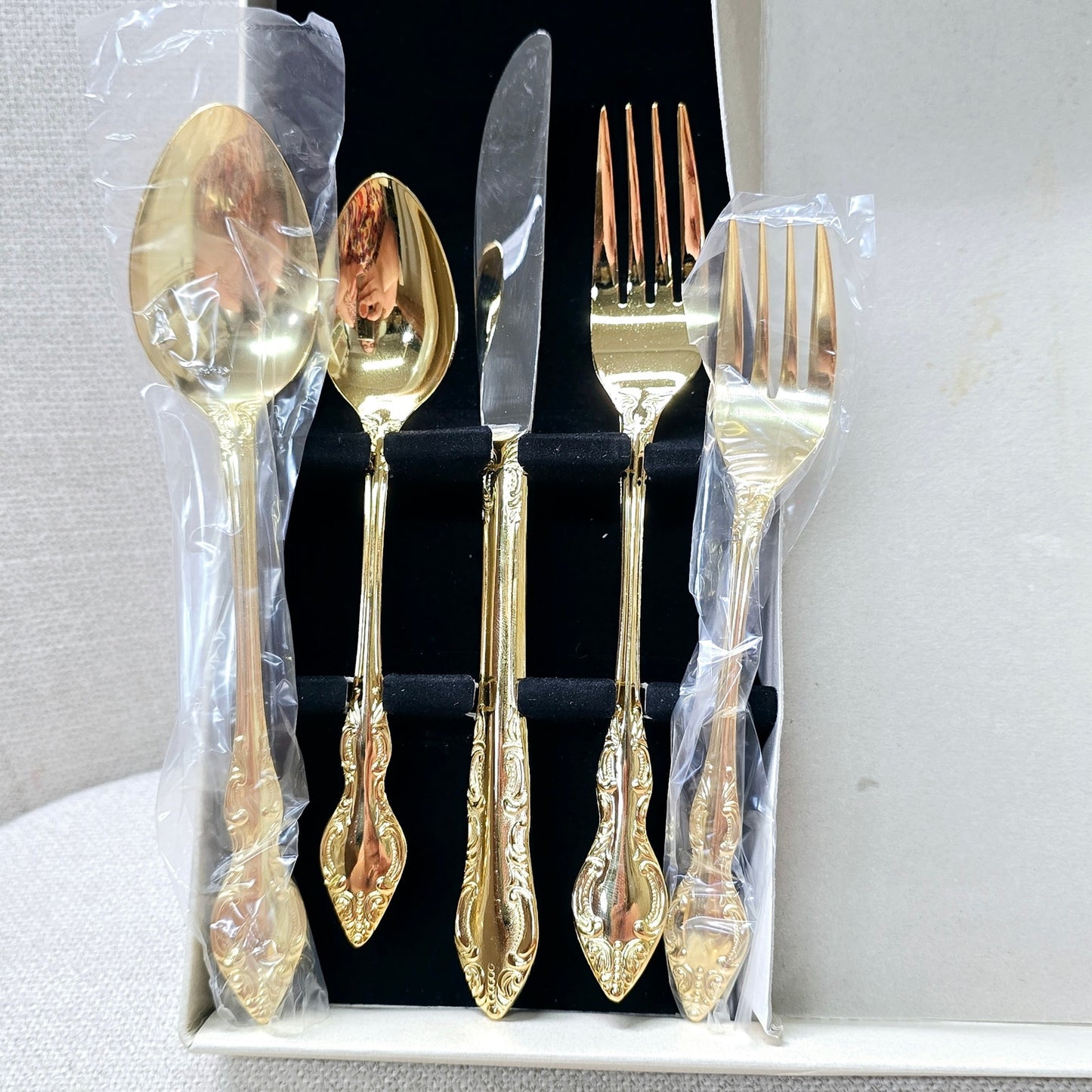 Vintage NIB Golden Nachez 20-Piece Service for 4 Rogers by Kenwood Silver Co., Gold Tone Stainless Steel Silverware