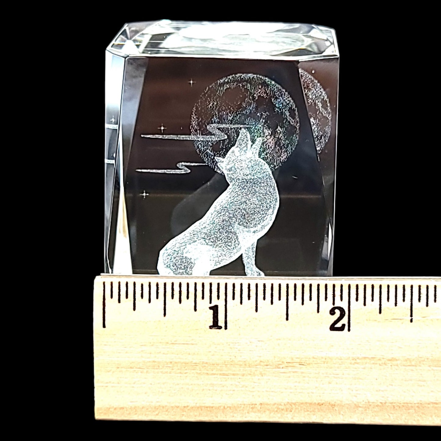 3D Laser Etched Wolf Howling at Moon Crystal Paperweight in Box 3 x 2 x 2" Original Box