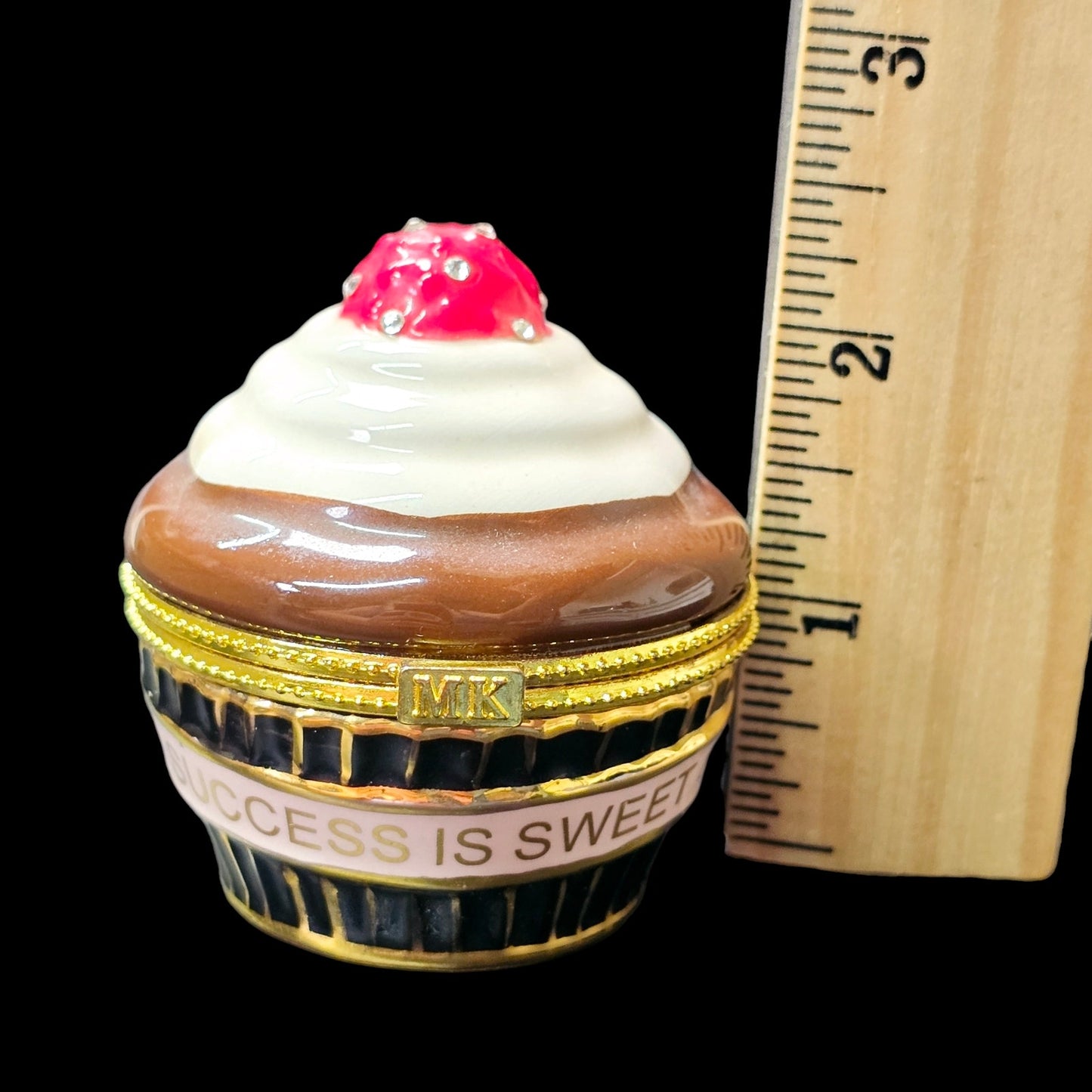 MARY KAY Ceramic "Success Is Sweet" Cupcake Trinket Box