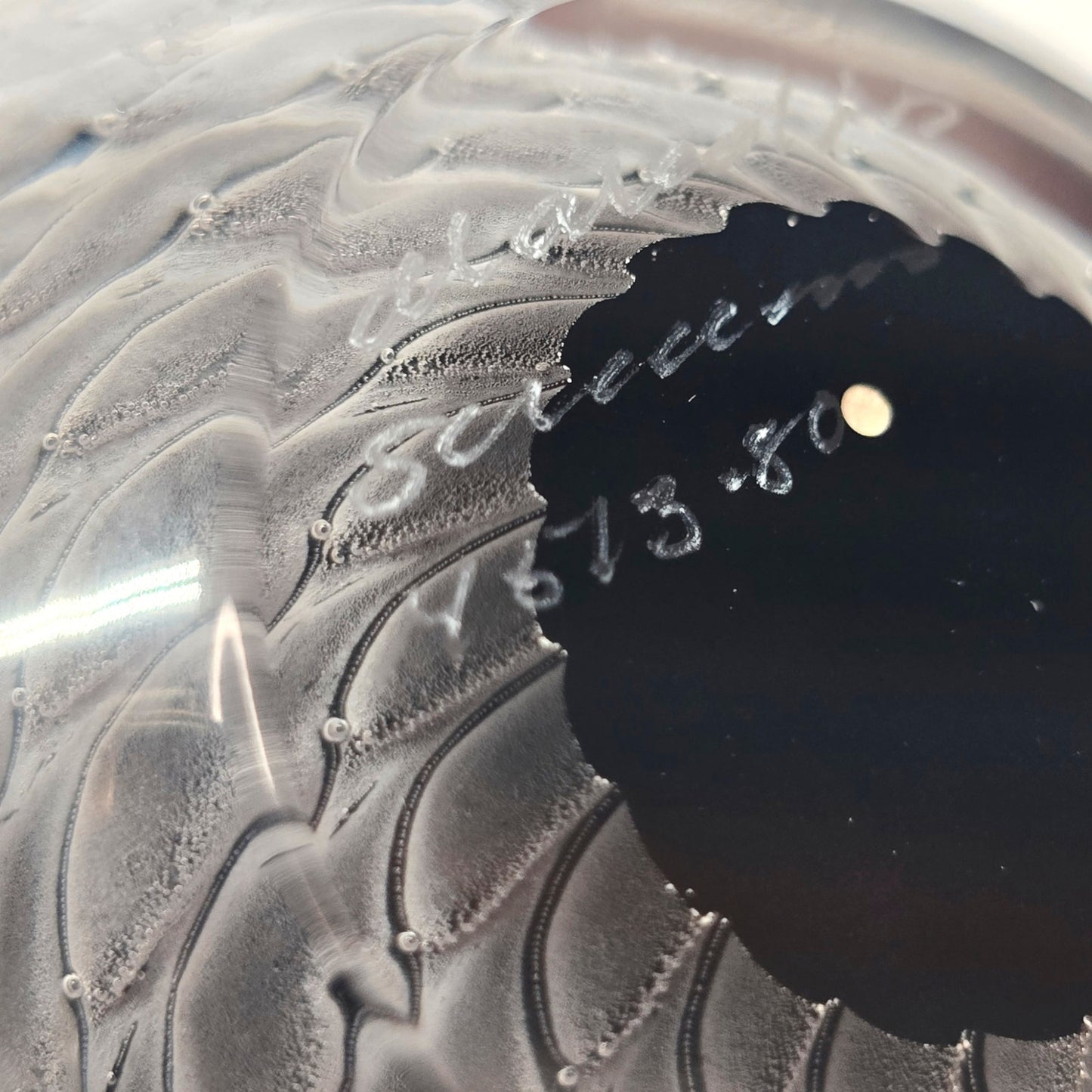 Signed Vtg Marcolin Sweden Art Glass Egg Paperweight Black White Ribbon Swirl 80