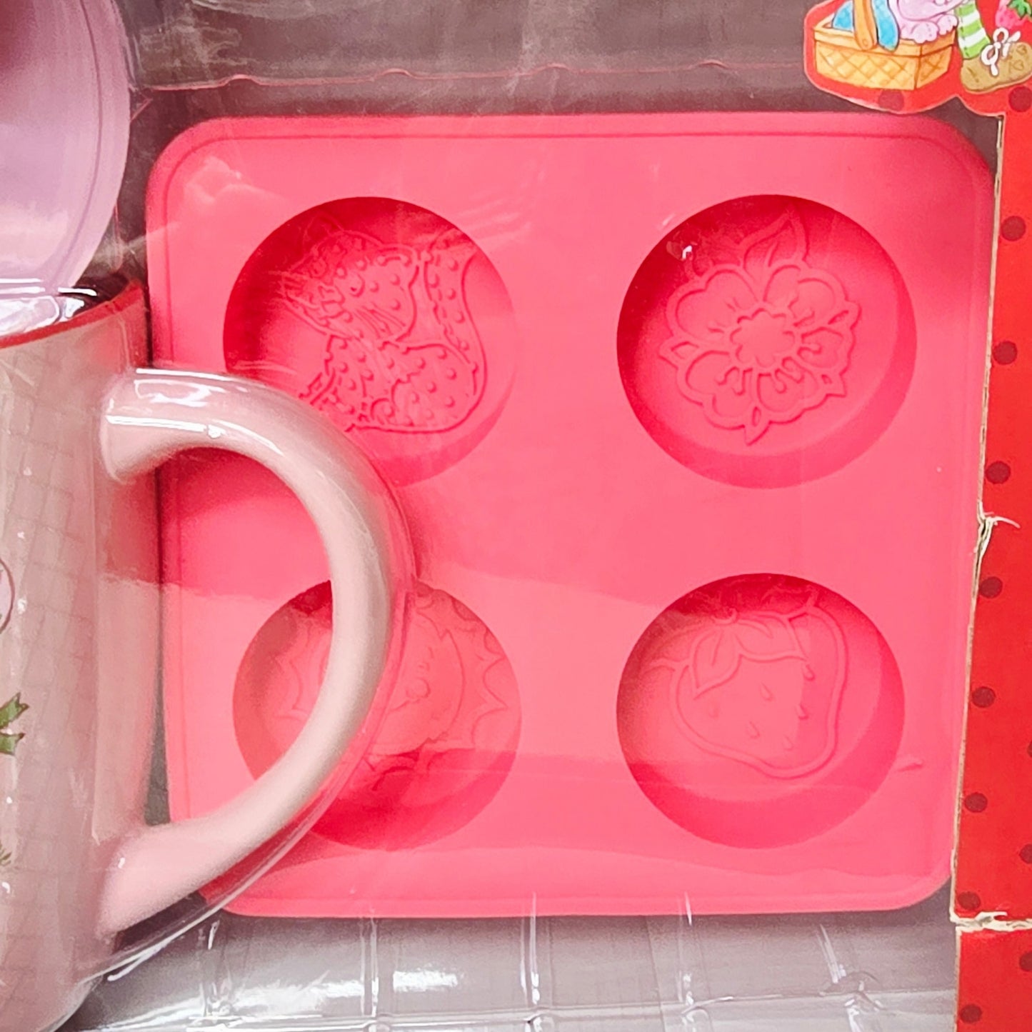 Strawberry Shortcake Mug Mold Drink Art Stencil Gift Set Wildbrain Pink New