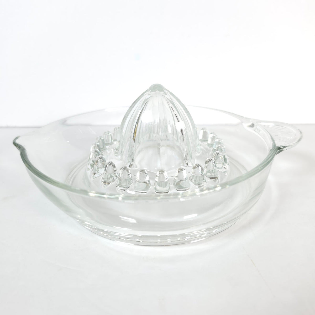 Italian Clear Glass Citrus Juicer Reamer Lemon Orange Squeezer with Spout