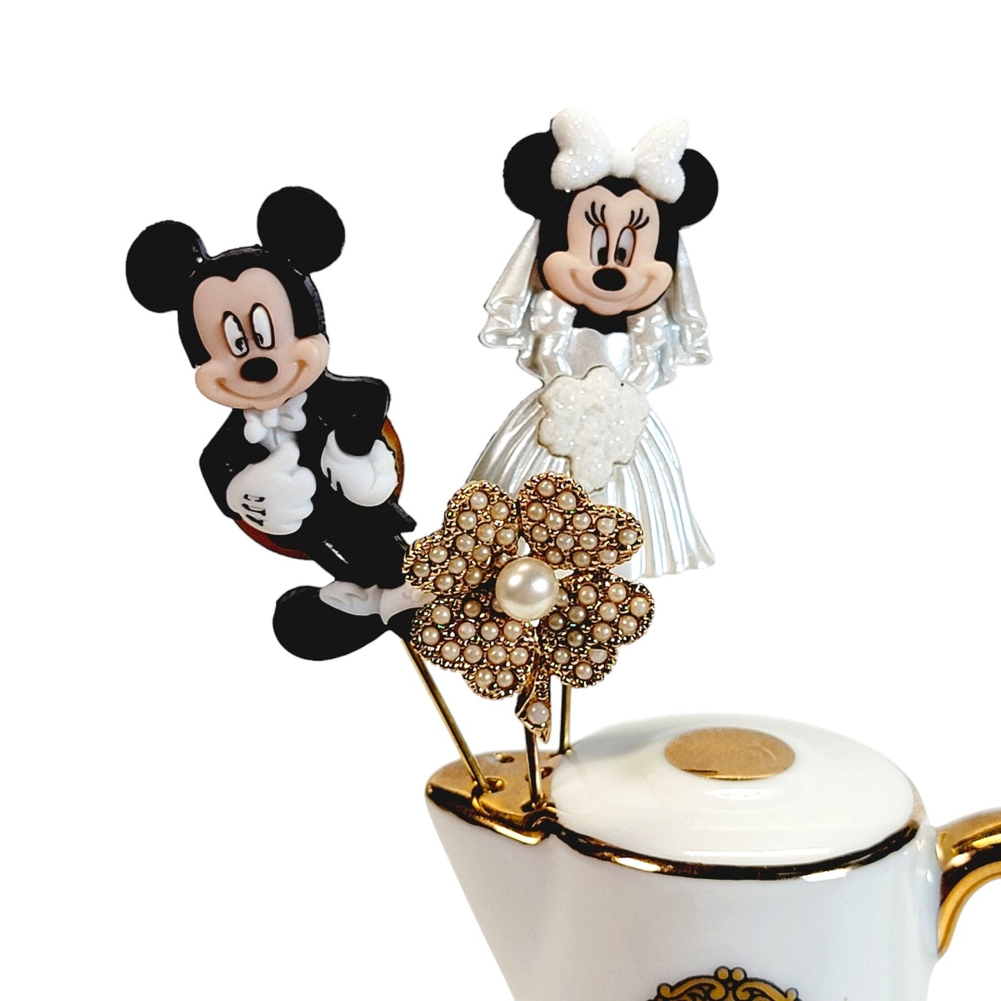 Disney Mickey Minnie Wedding Hat Pin Art Display in Vintage Disney World Shaker