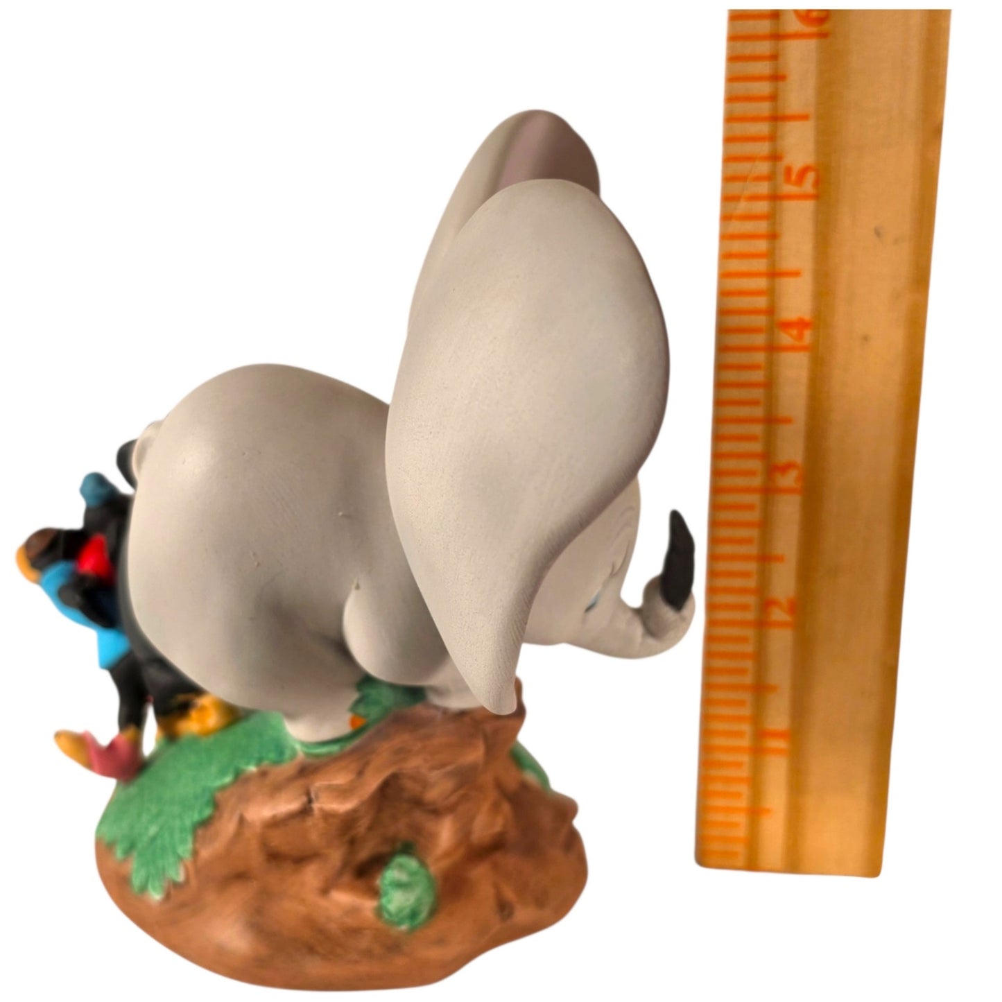 Vintage Disney Magic Memories Dumbo Figurine Limited Edition Walt Disney Artists