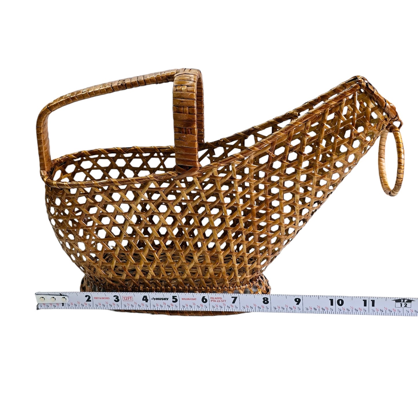 MCM Boho Chic Wicker Wine Basket with Handle, Wine Pouring Basket