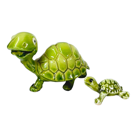 Vintage Miniature Collectible Turtle Figurines, Small Turtle is Hagen Reneker