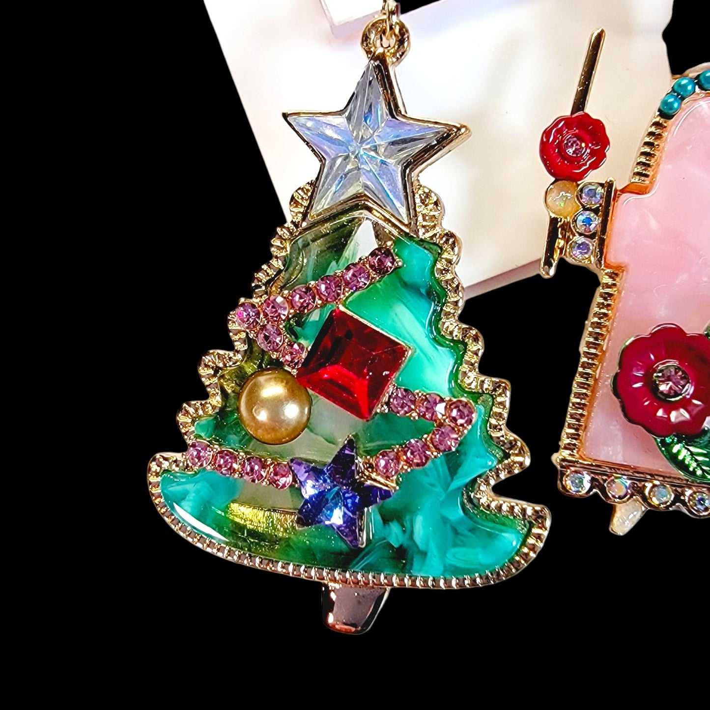 New Betsey Johnson Feliz Navidad Tree & Angel Mismatch Drop Earrings