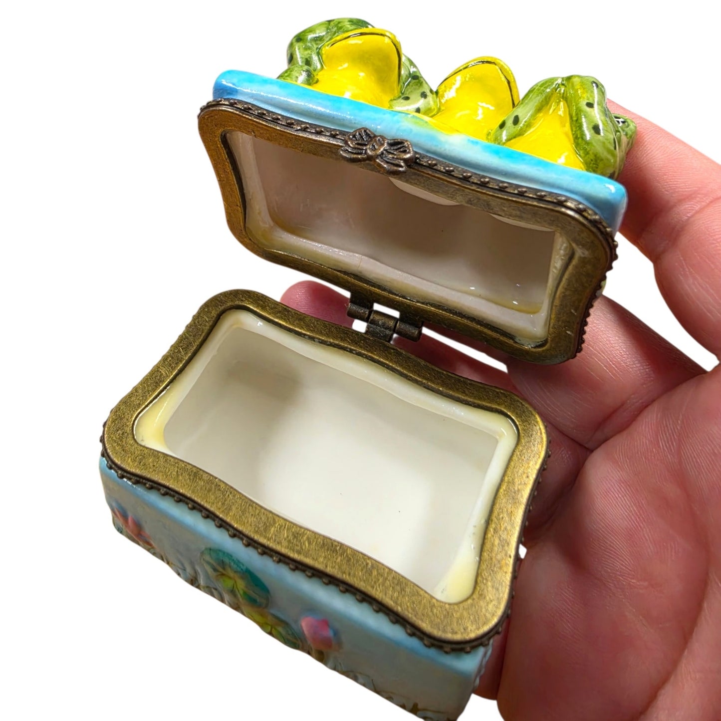 Vintage Three Wise Frogs Ceramic Hinged Trinket Box See Hear Speak No Evil