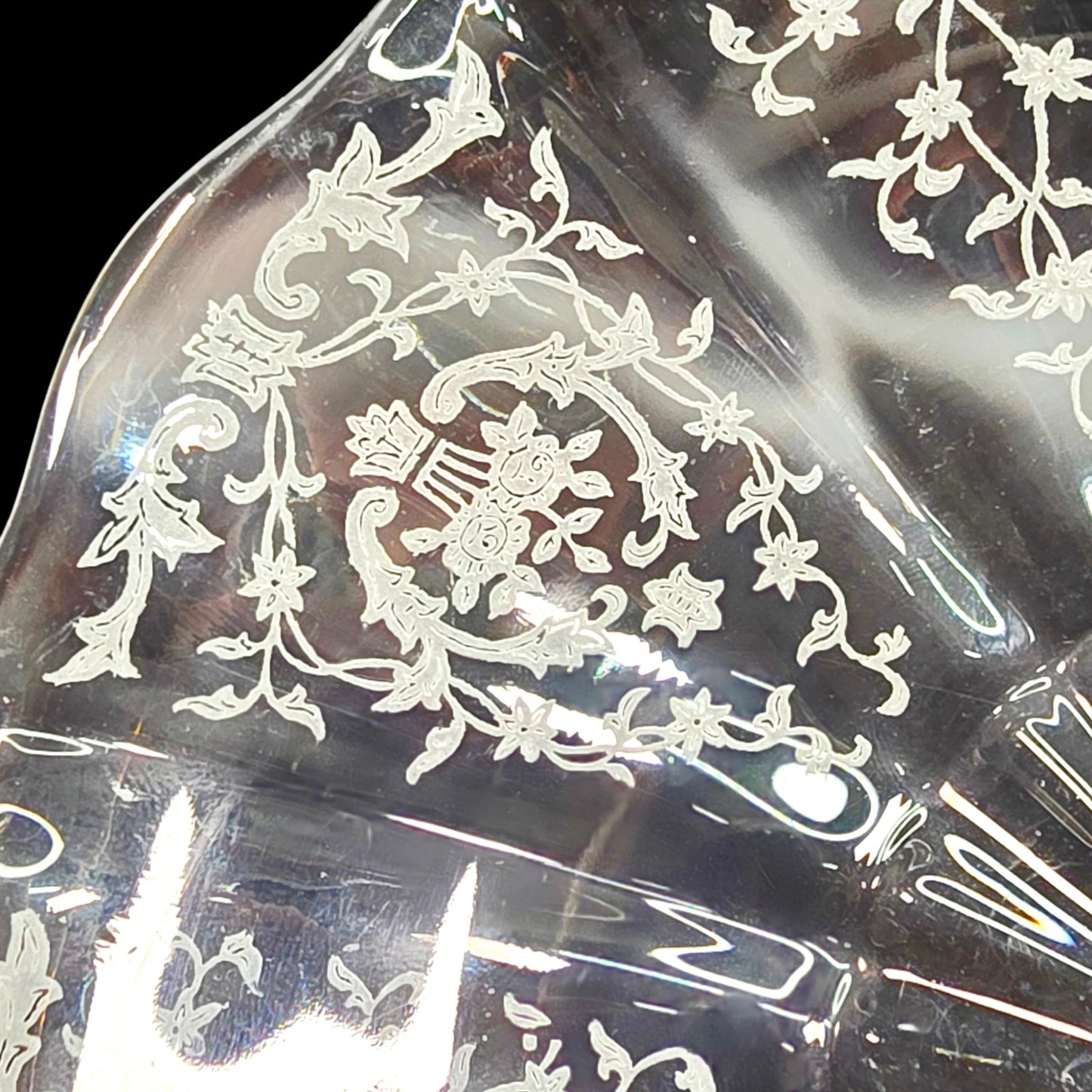 Vintage Fostoria Navarre Etched Clear Glass 3-Toed Scalloped Bon Bon Bowl 7"