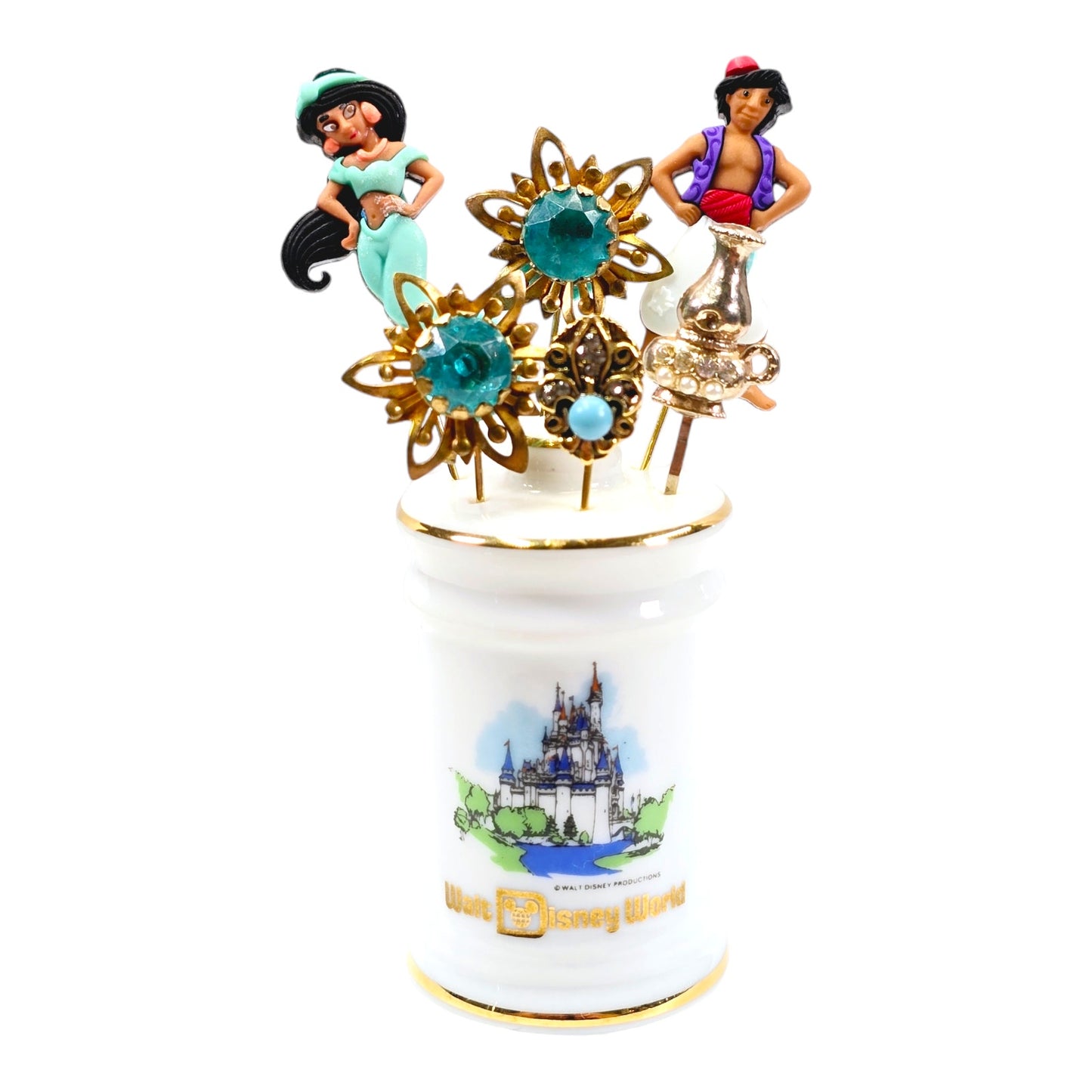 Jasmine & Aladdin Vintage Disney Salt Shaker Display for Pins