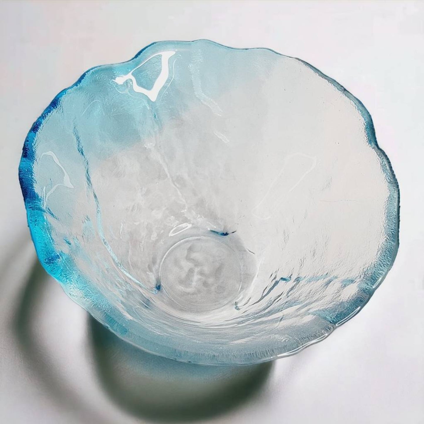Blue Art Glass Bowl Candy Dish Scalloped Edge Ruffled Decorative Footed