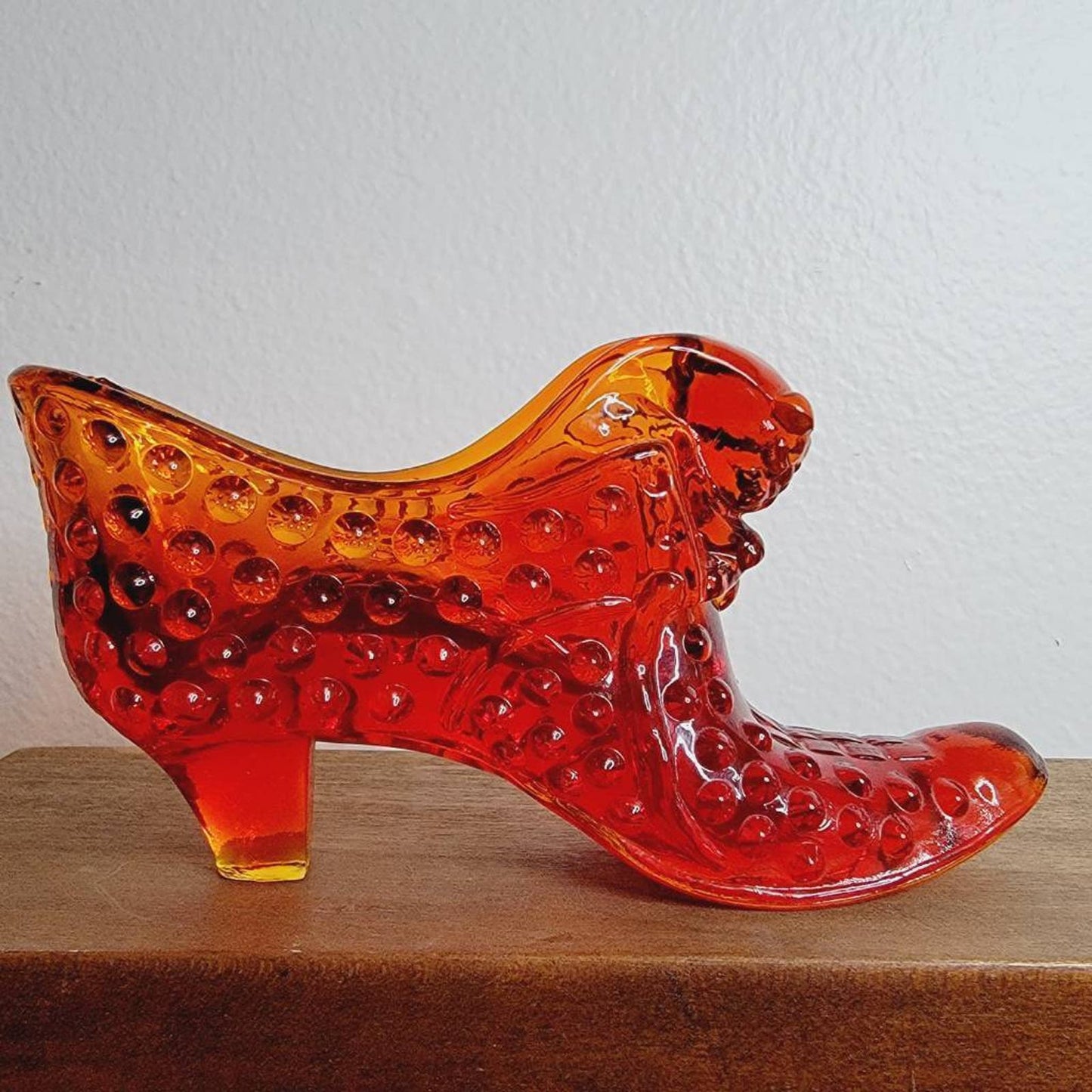 Vintage Fenton Hobnail Cat Head Slipper Figurine Amberina Art Glass Orange 5.5"